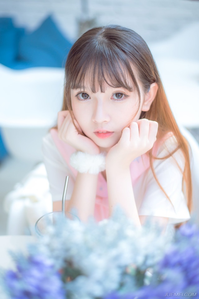 人生有一道难题，那就是如何使一寸光阴等于一寸生命。——佚名